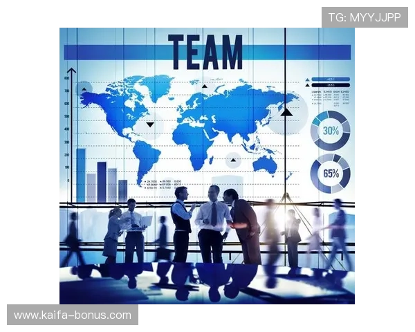 K8电游体会:探讨游戏中的社交互动与团队合作的重要性与提升方法